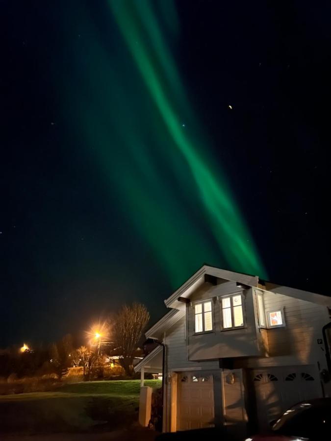 Апартаменти Visit Leif At Senja Gibostad Екстер'єр фото